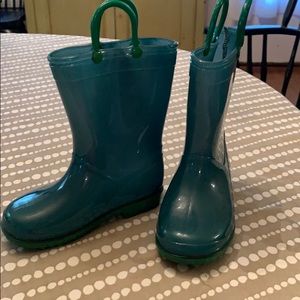 Size 9 Toddler Rain Boots : EUC